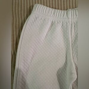 Little English White Quilted balloon pants. Size 3 months.